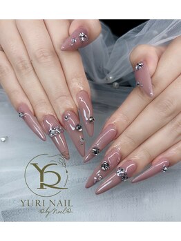 ユリナリタ(YuRi Narita)/