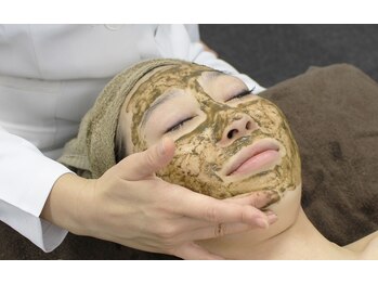ベルメイク(BELLE MAKE)の写真/毛穴ケアしたいあなたへ!歴23年国際ライセンス保持者の施術で韓国肌管理◎