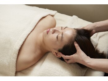 モテ肌 小顔コルギサロン カムトゥルー(come true)/毛穴ケア+小顔コルギ+ヘッド