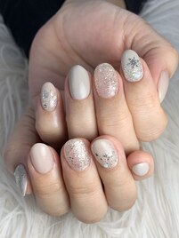 雪の結晶ネイル