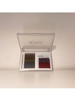 イードット(E.)/カラーラッシュで春夏まつげに♪