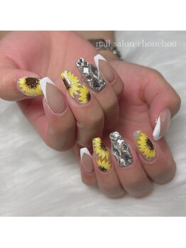 シュシュ(chouchou)/手書き向日葵ネイル！