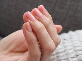 カーム(calm)の写真/仕事柄派手なネイルが出来ない方にもオススメ！日常に馴染むナチュラルネイルでお手元をより美しく◎