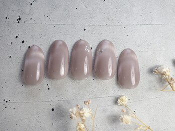 エクリュ(ecru)/マグネットフレンチ