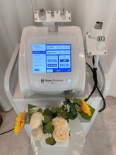 アムール(Amour)/ハイパープロ、プレーション