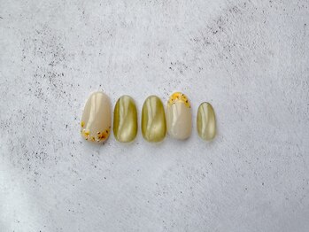 ネイルアンドアイラッシュ サロン エルザ(Nail&Eyelash Salon Elsa)/月替わりトレンドデザイン¥11000