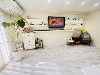 ラピス(Lapis)の写真/爪の負担を最大限に減らしたフィルイン導入！パラジェル使用で自爪を労りながらいつまでも美しい指先に♪