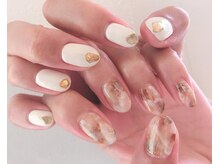 ネイルサロン ティフィン(tiffin)/ゴールドニュアンスネイル