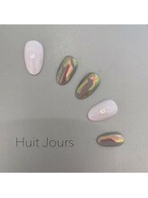 ユイットジョアーズ(Huit Jours)/個性的だけどキレイめ