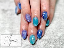 アグア 高円寺(Agua.)/海や空みたいなブルーニュアンス