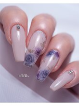リベラ(LIBERA)/水彩薔薇ネイル