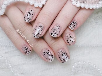 ラフィーナ 新宿 代々木店(RAFINA)/