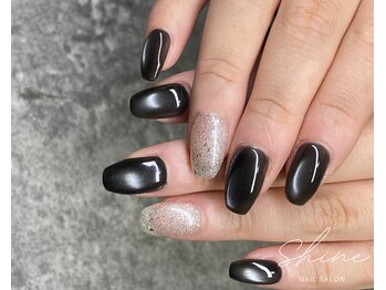 シャイン(Shine)/黒マグ