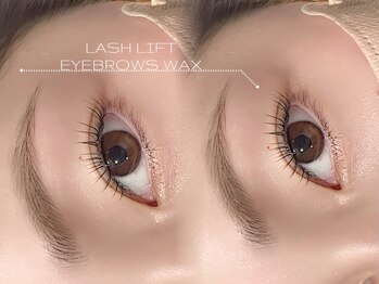 エクシア(EXCIA)の写真/こだわりの目元を作りませんか?骨格・表情・目の形などに合わせ眉の形を整える☆まつ毛との同時施術も♪