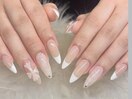 Green Nail salon