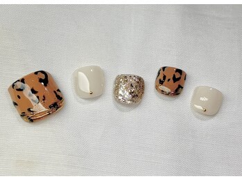 スピードネイル アンド アイ 宮交シティ店/ヒョウ柄×秋ネイル