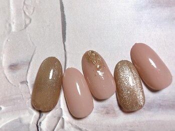 モグネイル(Mogunail)/9月定額A アクセサリーネイル