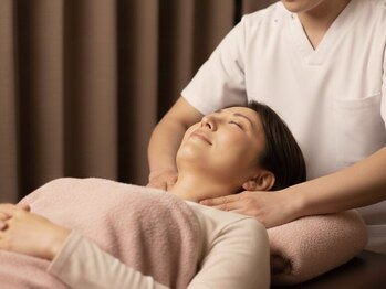 ララスマイル 鶴崎森町店の写真/落ち着いたこだわり癒し空間で、本格技術をご堪能下さい♪丁寧なカウンセリングでお悩みに寄り添います!