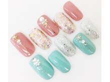 ネイルサロン クイール 小山店(NAIL SALON QUILL)/ワンカラー+ラメ+ストーン
