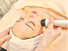 マジェンタ 新宿店(Magenta)/ハイパーナイフで小顔に