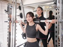 クールボディメイクジム 心斎橋(QOOL body make gym)