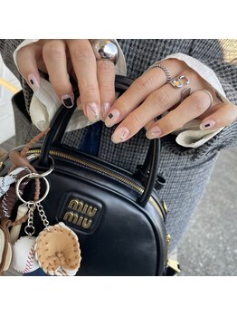 クリアニュアンスネイル