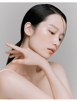 カンリュウデットクス ノウ(KANRYU detox NOU.)の写真/たるみ・むくみに終止符。頭から整える深層小顔矯正。