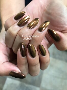 ブラウンミラーネイル