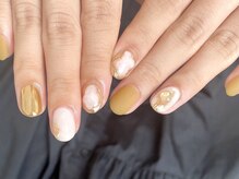 アモフ(amof)/イエローニュアンスネイル