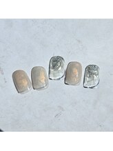 マノ(mano)/うるうるニュアンスネイル