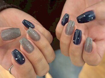 クルネ(QULNE)/シルバーパーツネイル ネイビー