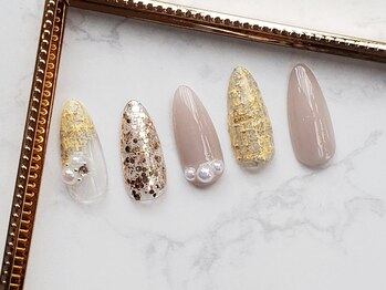 ノワールネイル 関内駅前(NOIRNAIL)の写真/選ぶ楽しさ満載の定額デザイン♪ ベースは自爪を労わるパラジェルを使用＆無料でカラーチェンジ可能☆