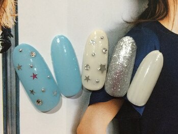 ネイルサロン リリオ(Nail Salon Ririo)/スターネイル