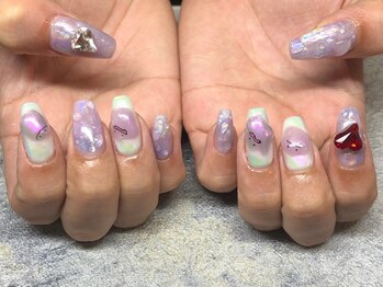 モレリア(morelia)/キャラクターネイル