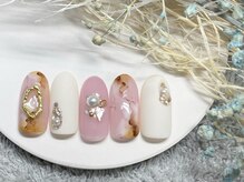 ネイルルームシャイン/