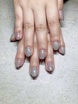 ラグネル(Luxnal)/パープルラメネイル