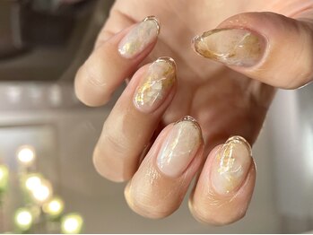 アメリアンドカシェット(Amelie&Cachette)/クリアフレンチ風ネイル：maika