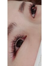 コア(Koa)/ブラウンボリュームラッシュ