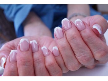 プチリリィ(Petit Lily)/スマートなVフレンチ