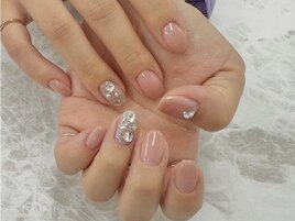 大人シンプルネイル