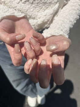 beige lace