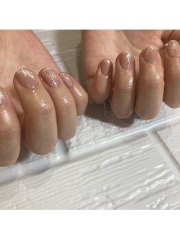 カルフールノア 綾瀬店(carrefour Noa)/マグネット細フレンチネイル