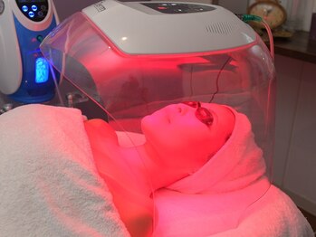 ラ ルーナ ル ソレイユ(La.luna Le.soleil)/O2 to Derm＋LED