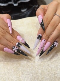 ピンク×黒リボンネイル