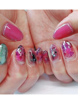 トータルサロン 白べぇーっ プラス/☆ニュアンスネイル☆