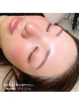 ブランジュ(Blange)/眉毛アイブロウスタイリング