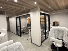 レアレア(LeaLea)の雰囲気(スタイリッシュな空間にリニューアル♪)