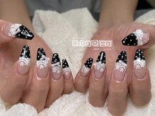 シェノエ ネイルズ(Chenoe Nails)/ドットレースフレンチ