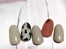 モグネイル(Mogunail)/9月定額A ホルスタインネイル