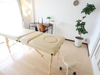 オステオパシック メディスン 岡町/施術室